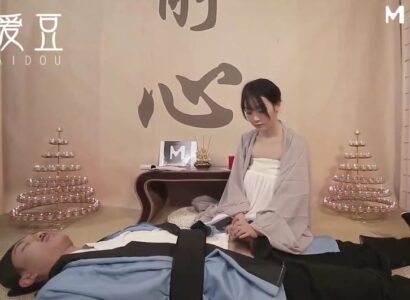 Nữ tu làm tình cực ngon với đại hiệp súng ngắn
