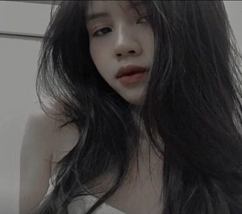 Hoàng Nhi chịch em gái  chuyên nghiệp