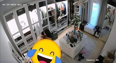 Clip sex vợ dẫn bồ về nhà bị chồng phát hiện